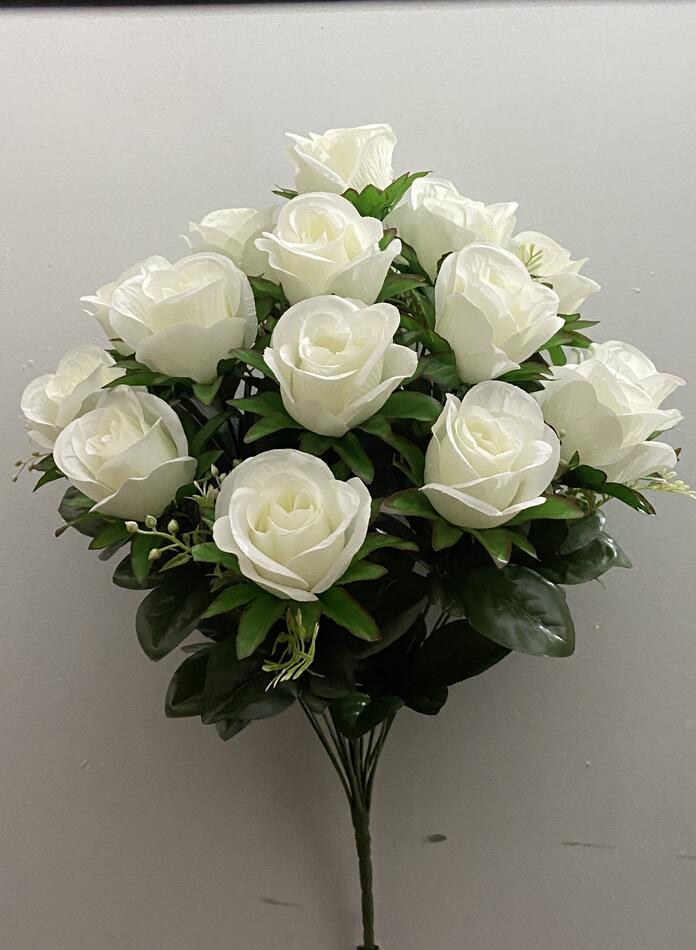 Бутон кремовый 18 ка S 257-1