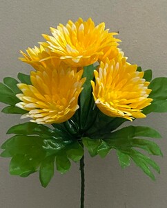 Хризантема плоская пластик